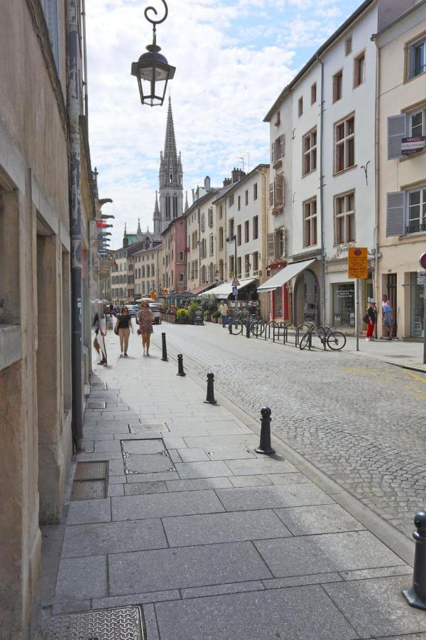 Le Relais Ducal - Appartements D'Hotes Vieille Ville Nancy Eksteriør billede