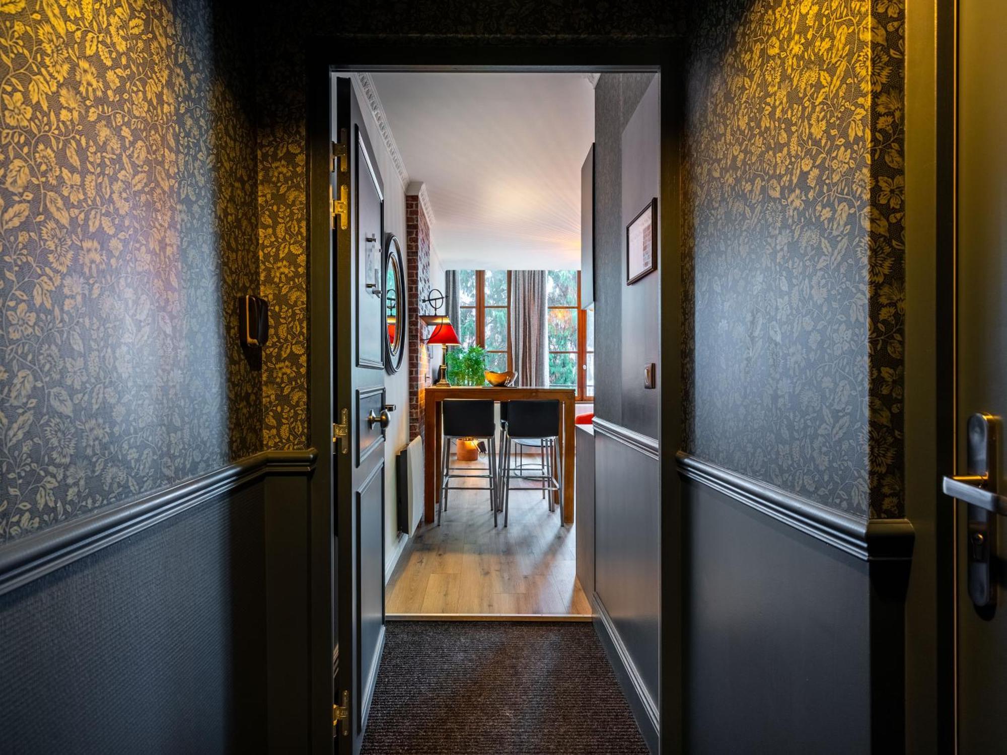 Le Relais Ducal - Appartements D'Hotes Vieille Ville Nancy Eksteriør billede