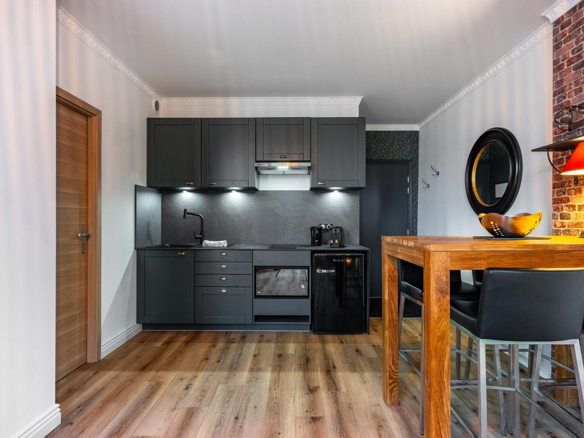 Le Relais Ducal - Appartements D'Hotes Vieille Ville Nancy Eksteriør billede