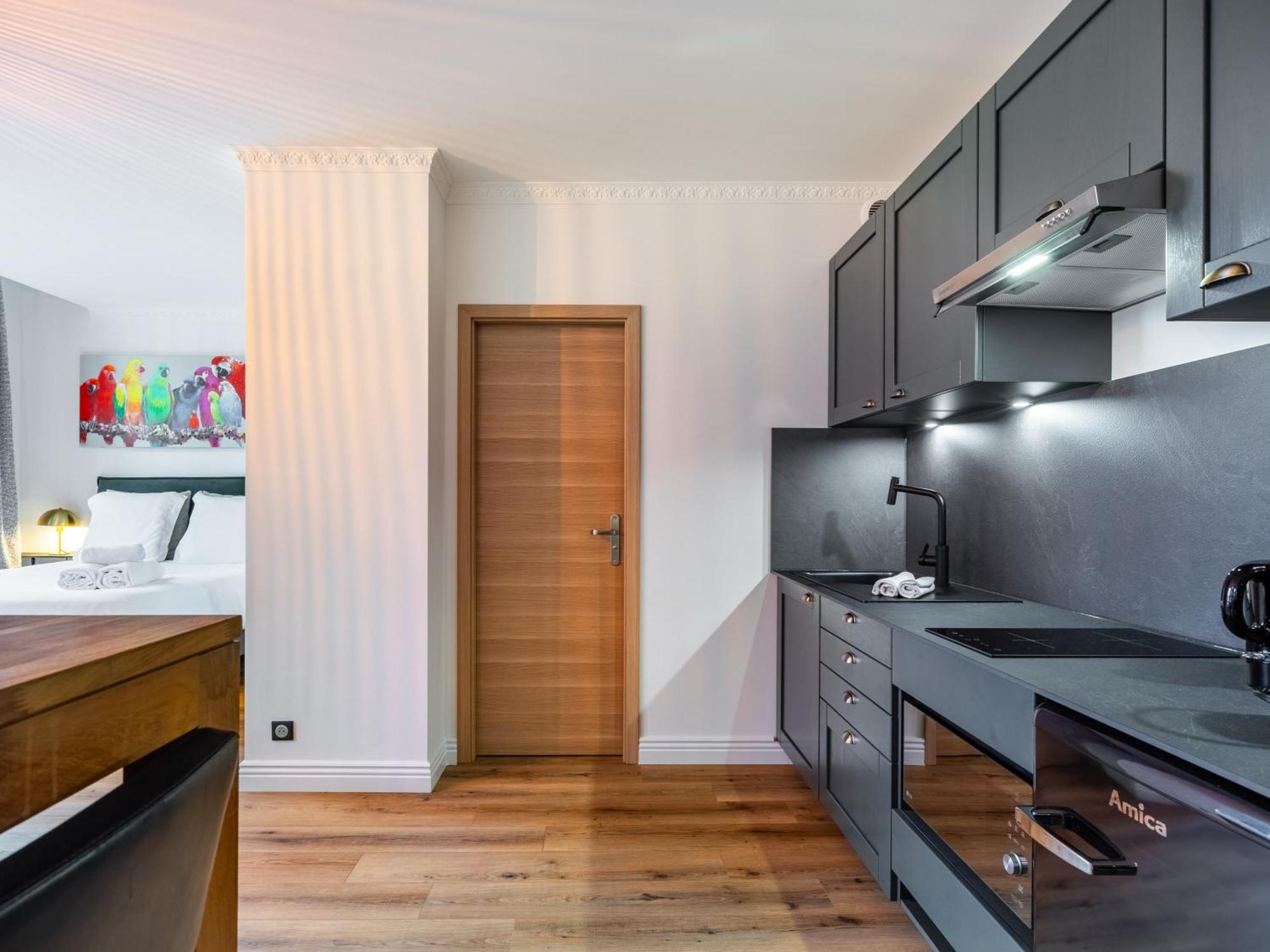 Le Relais Ducal - Appartements D'Hotes Vieille Ville Nancy Eksteriør billede
