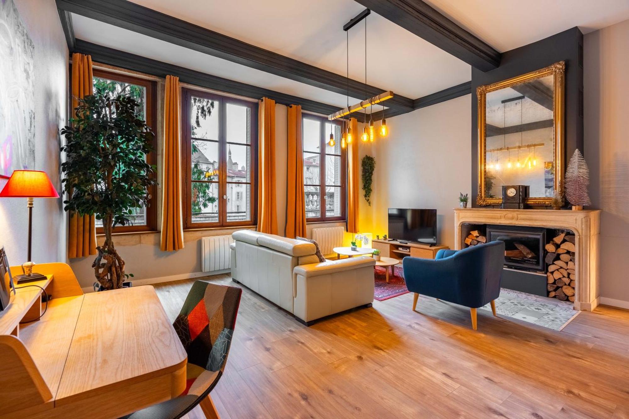 Le Relais Ducal - Appartements D'Hotes Vieille Ville Nancy Eksteriør billede
